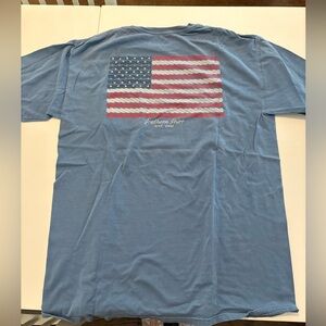 The Southern Shirt Company Blue Short Sleeve Tee with Vintage Flag Design Size L